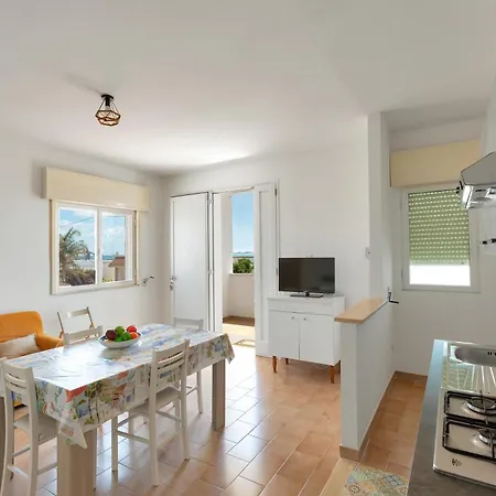 Appartement A Due Passi Dal Mare By Barbarhouse