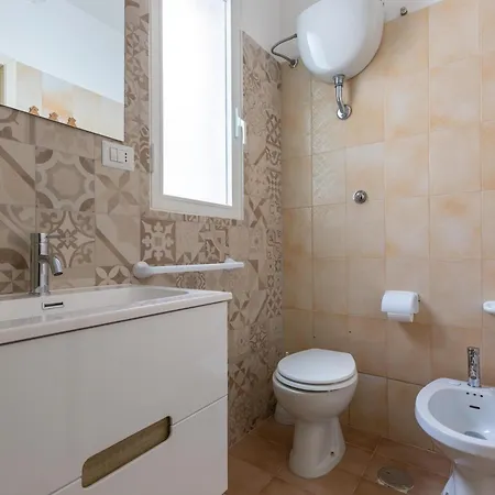 A Due Passi Dal Mare By Barbarhouse * Torre Rinalda